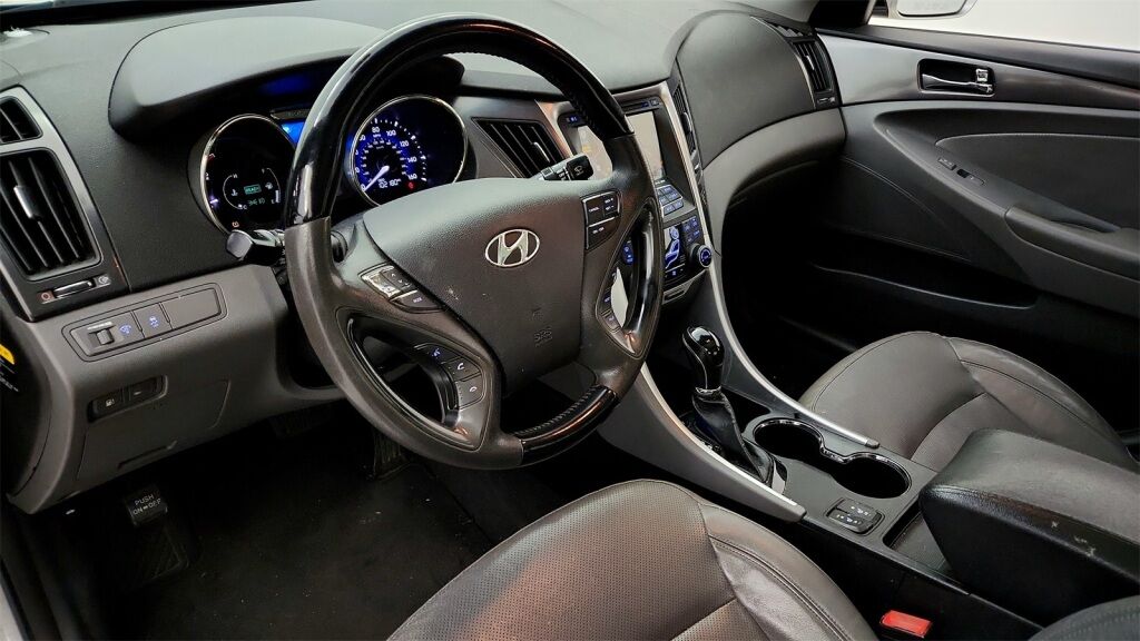 2012 Hyundai SONATA HYBRID Base Laurel MD