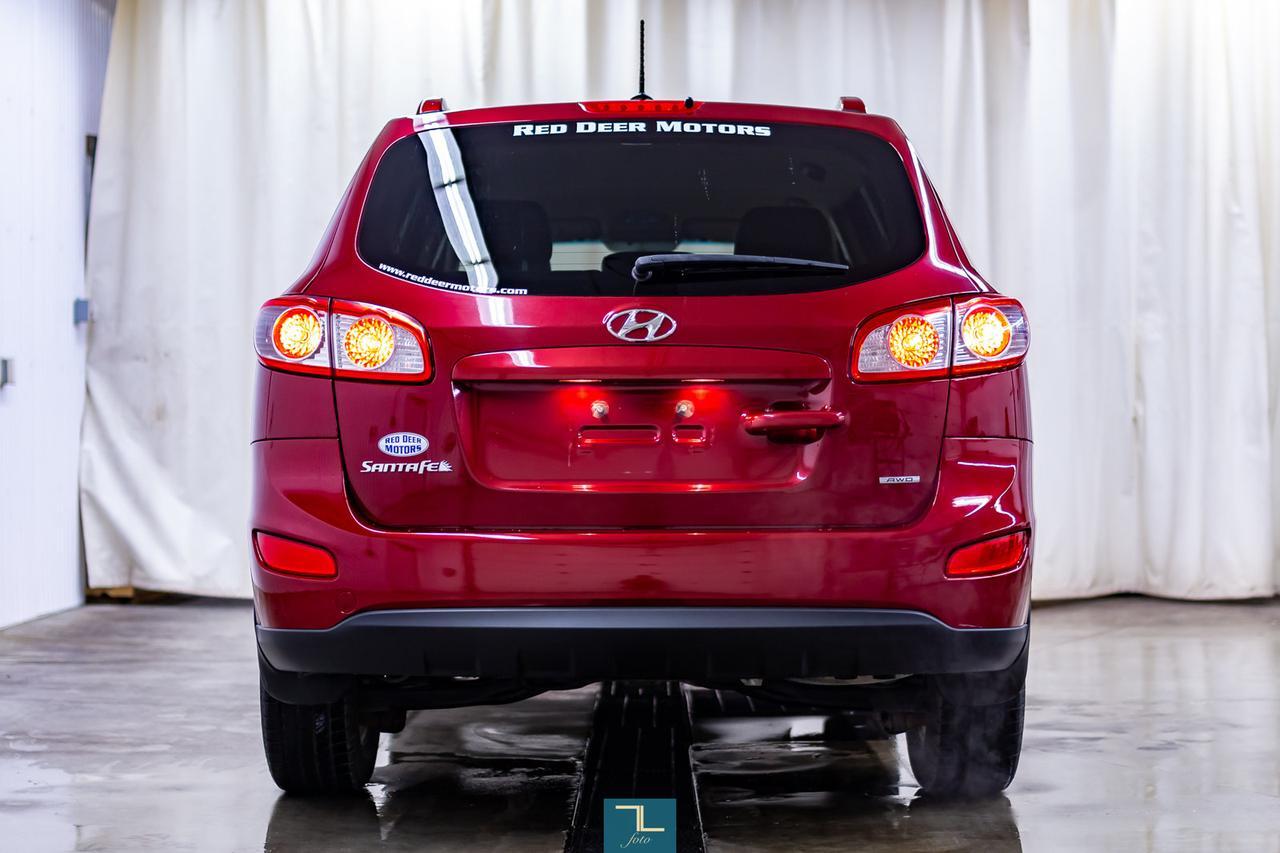 2012 Hyundai Santa Fe AWD GL Red Deer AB