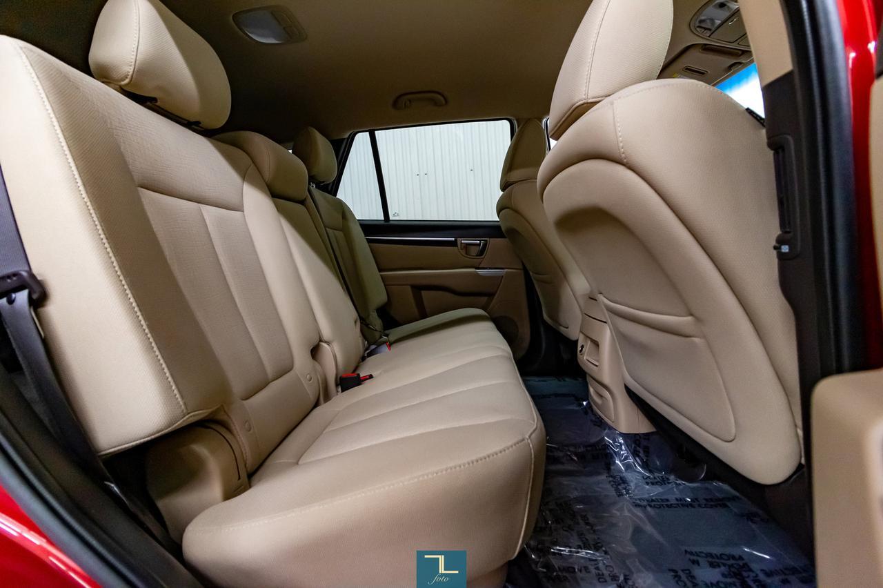 2012 Hyundai Santa Fe AWD GL Red Deer AB