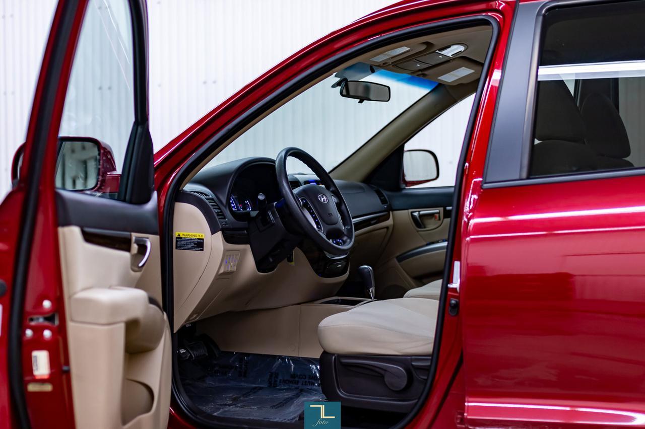 2012 Hyundai Santa Fe AWD GL Red Deer AB