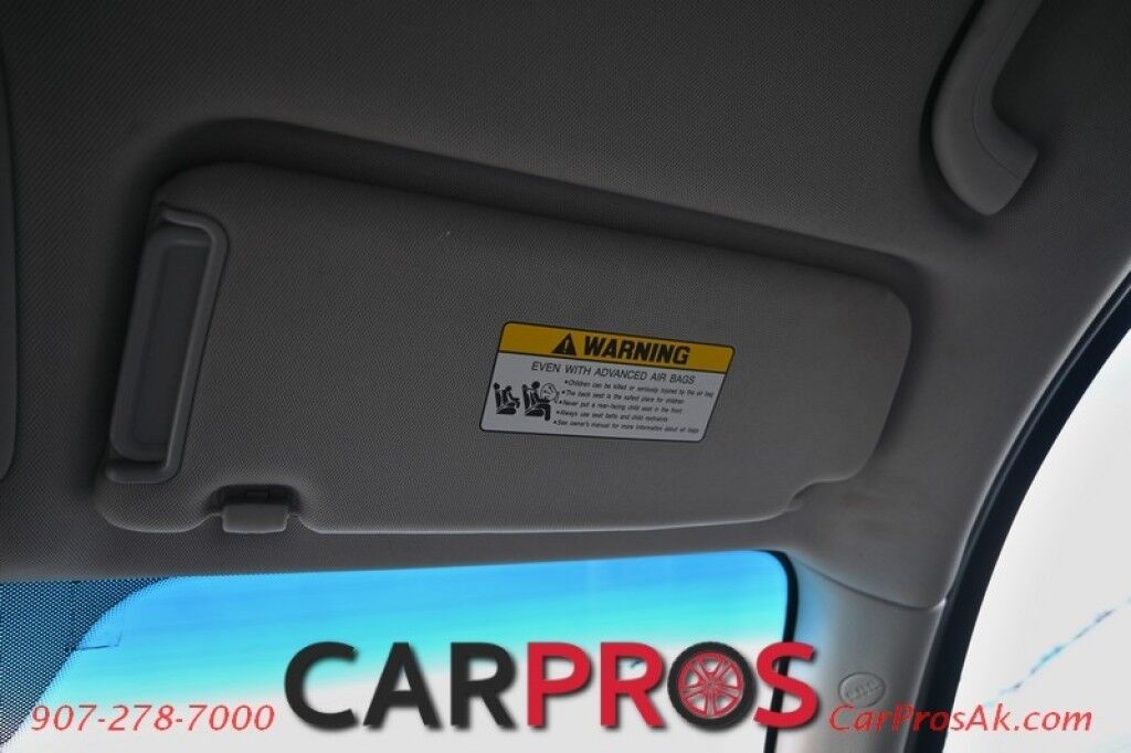 2012 Hyundai Santa Fe GLS - All Wheel Drive - Power Windows & Door Locks - Keyless Entry - AUX & USB Plug-in - Cruise Control - Aluminum Wheels - New Tires Anchorage AK