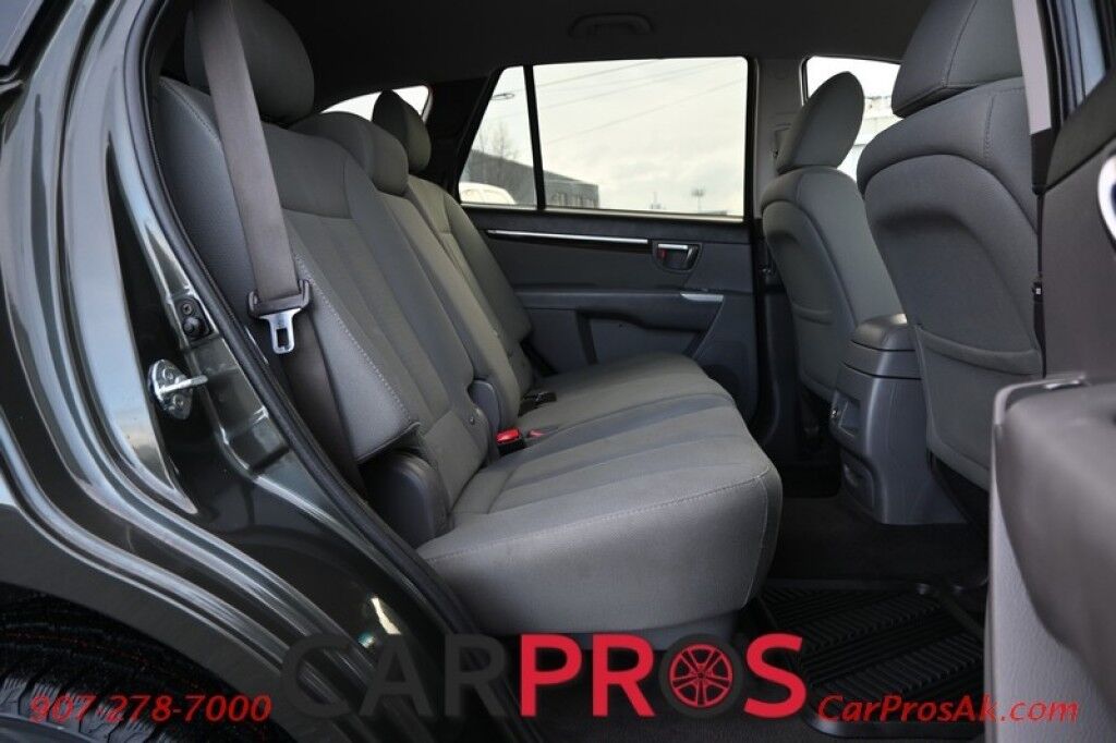 2012 Hyundai Santa Fe GLS - All Wheel Drive - Power Windows & Door Locks - Keyless Entry - AUX & USB Plug-in - Cruise Control - Aluminum Wheels - New Tires Anchorage AK