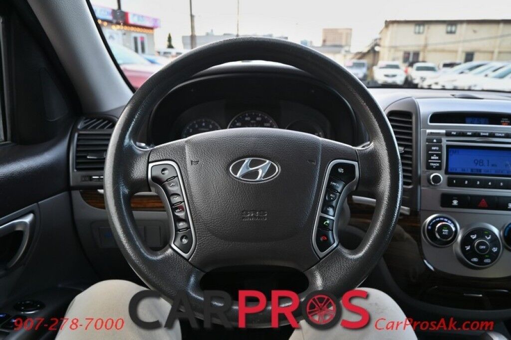 2012 Hyundai Santa Fe GLS - All Wheel Drive - Power Windows & Door Locks - Keyless Entry - AUX & USB Plug-in - Cruise Control - Aluminum Wheels - New Tires Anchorage AK