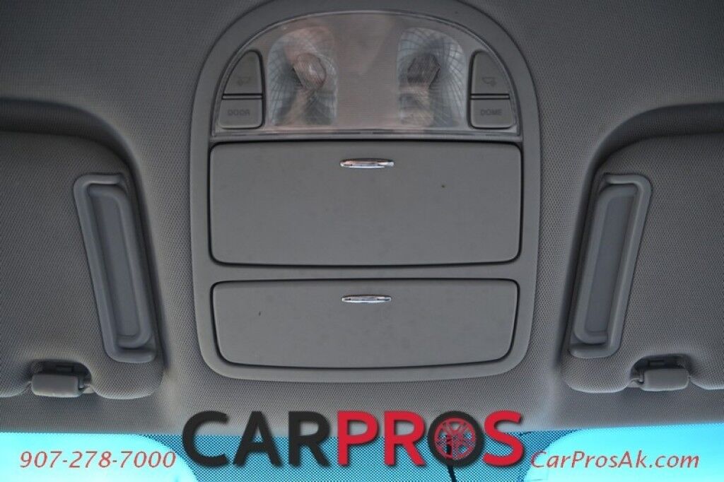 2012 Hyundai Santa Fe GLS - All Wheel Drive - Power Windows & Door Locks - Keyless Entry - AUX & USB Plug-in - Cruise Control - Aluminum Wheels - New Tires Anchorage AK