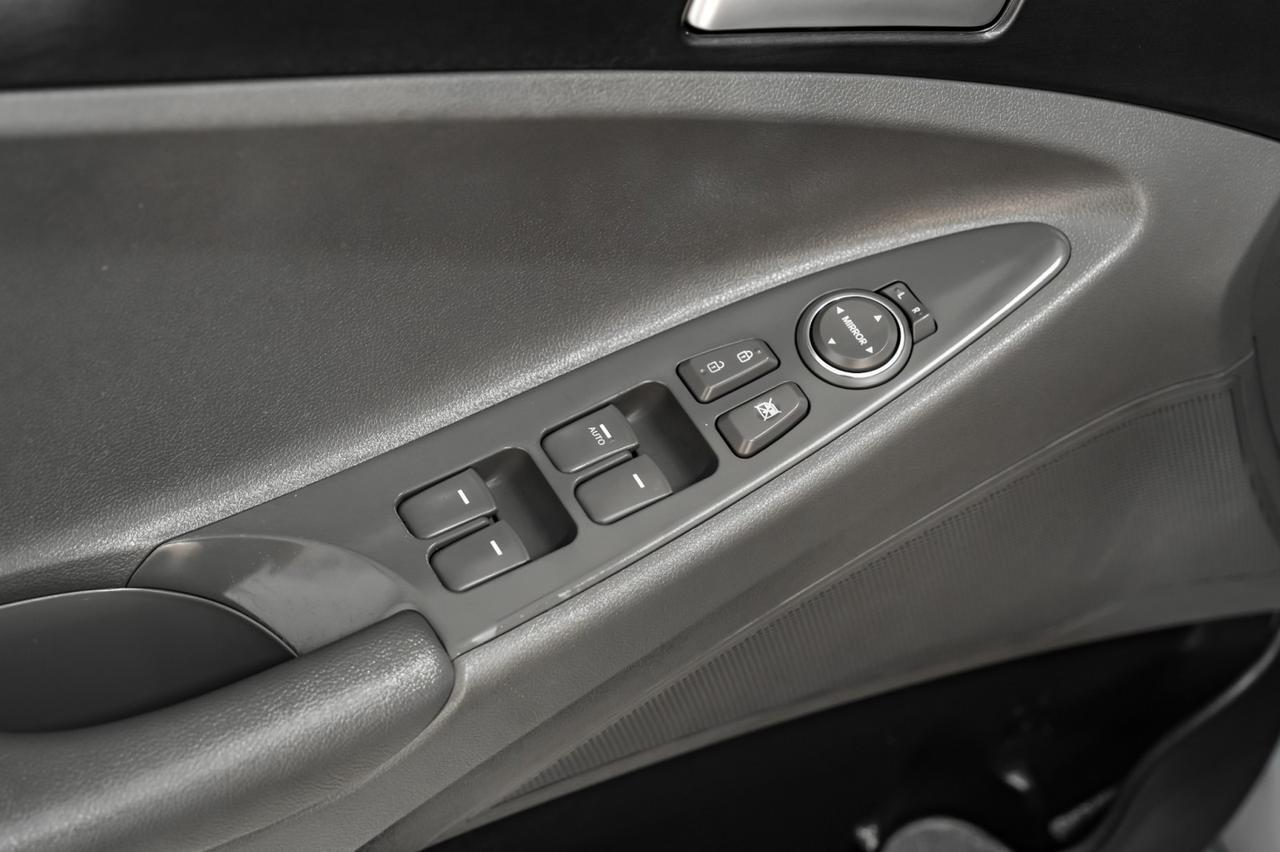 2012 Hyundai Sonata GLS AUTOMATIC BLUETOOTH CRUISE CONTROL REMOTE KEYLESS ENTRY ALLOY WHEELS Carrollton TX