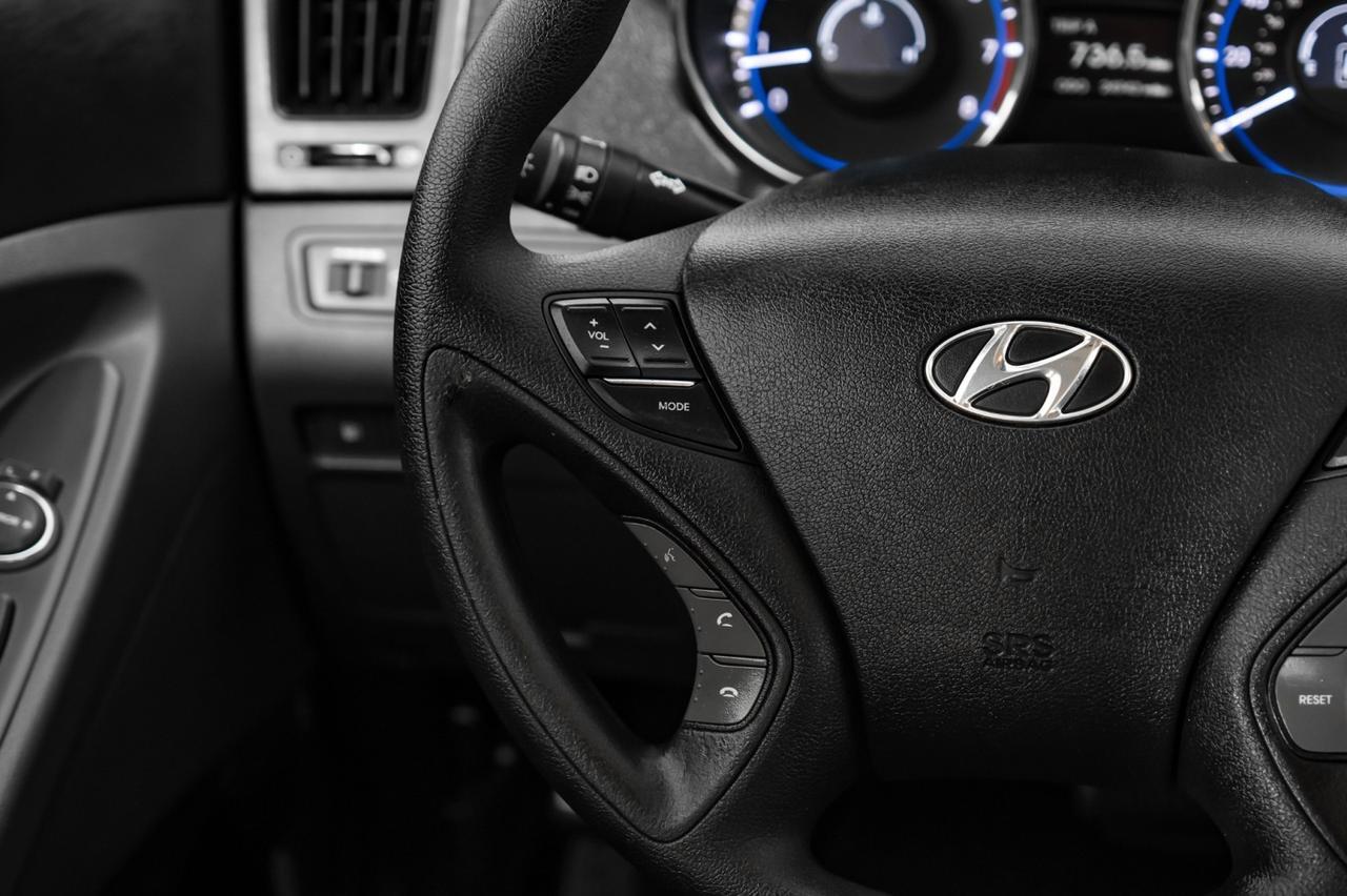 2012 Hyundai Sonata GLS AUTOMATIC BLUETOOTH CRUISE CONTROL REMOTE KEYLESS ENTRY ALLOY WHEELS Carrollton TX