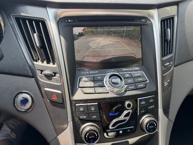 2012 Hyundai Sonata Hybrid Limited photo 13