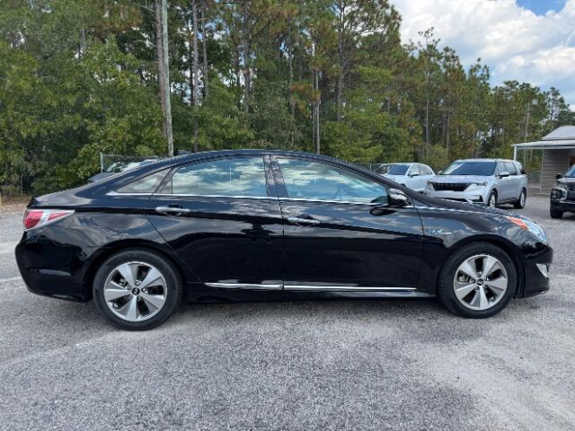 2012 Hyundai Sonata Hybrid Limited photo 2