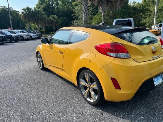 2012 Hyundai Veloster Base