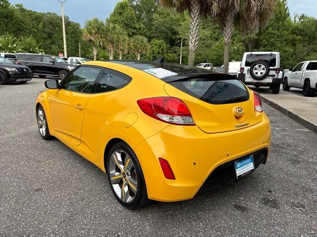 2012 Hyundai Veloster Base