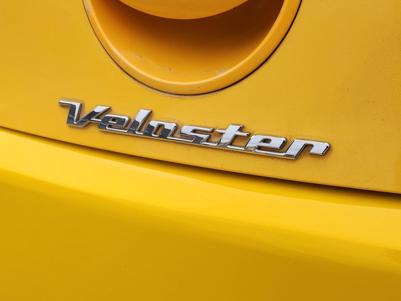 2012 Hyundai Veloster w/Black Int Lubbock TX
