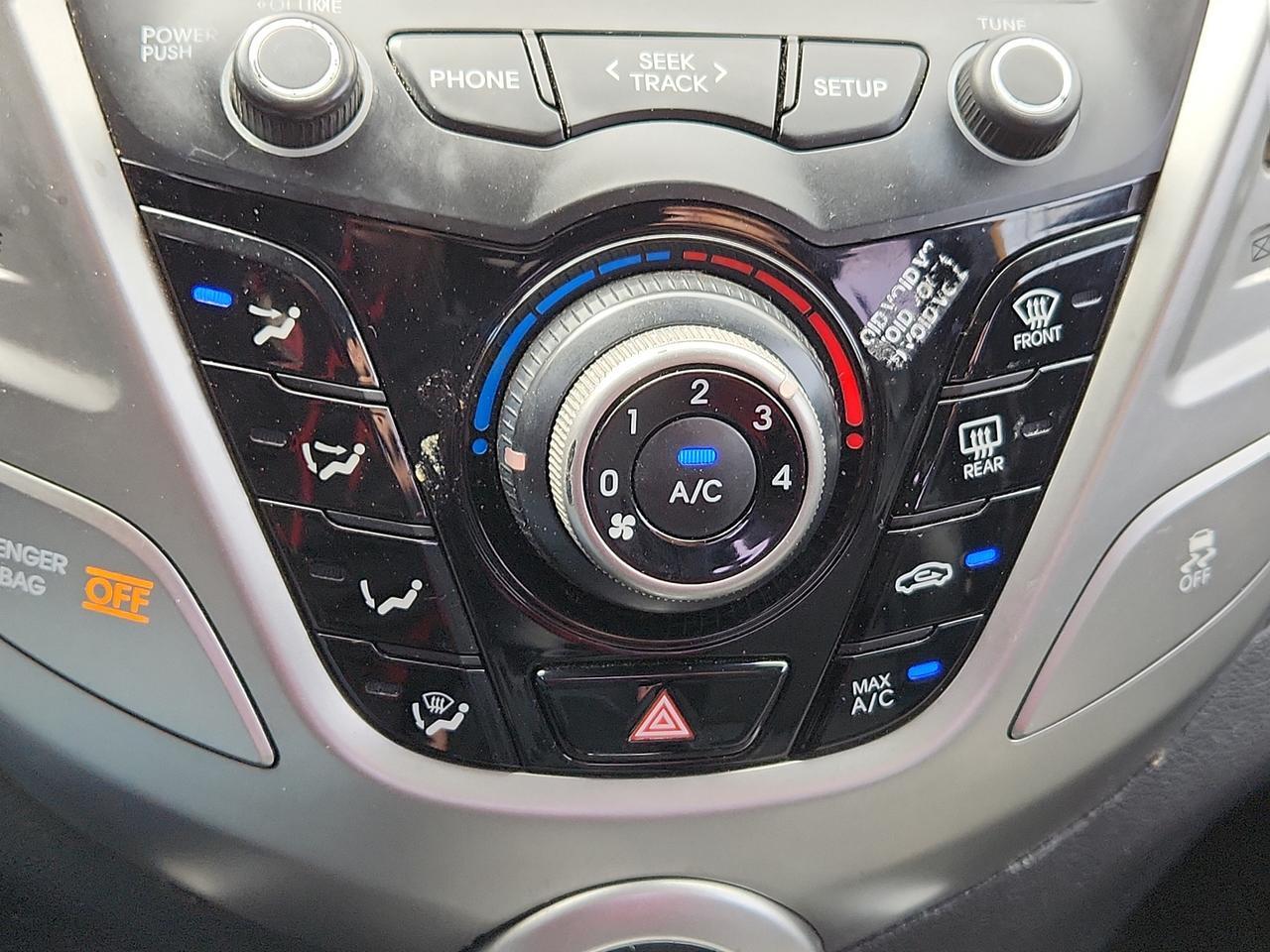 2012 Hyundai Veloster w/Black Int Lubbock TX