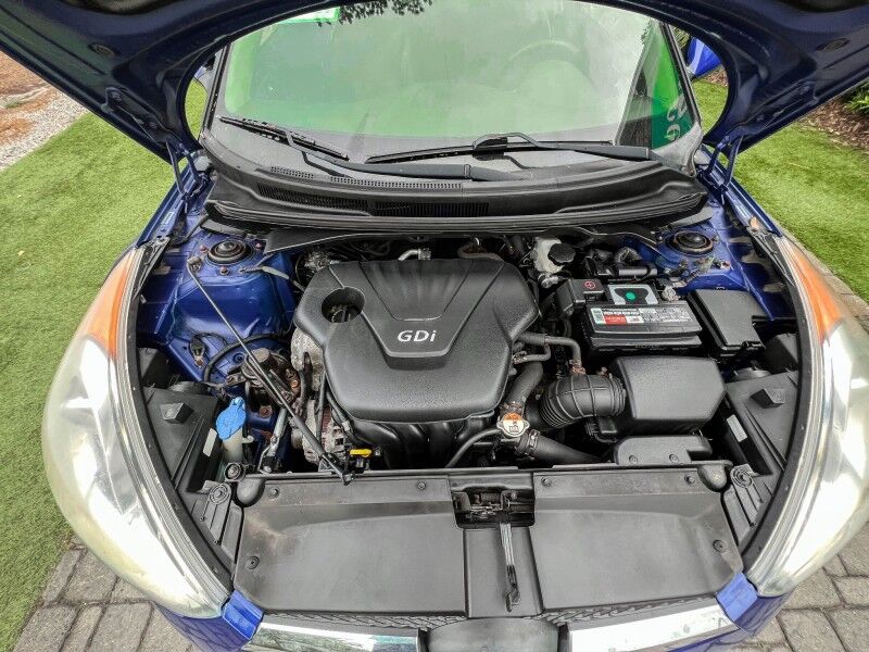 2012 Hyundai Veloster w/Black Int Wilmington NC