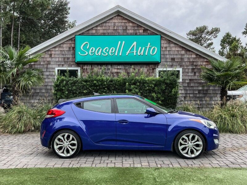 2012 Hyundai Veloster w/Black Int