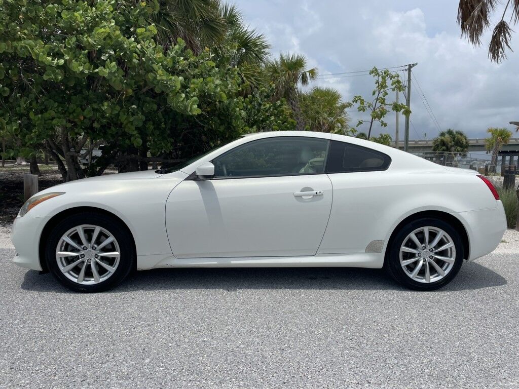 2012 INFINITI G37 Coupe x