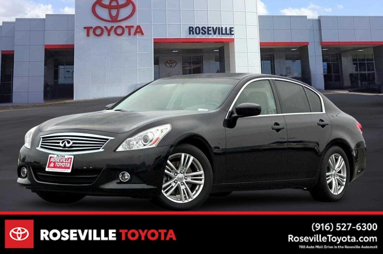 2012 INFINITI G37 Journey