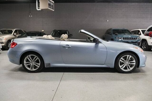 2012 INFINITI G37 Premium 2dr Convertible Chicago IL