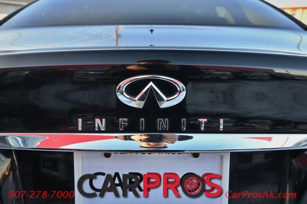 2012 INFINITI M37 X - 3.7L V6 - All Wheel Drive - Leather Power Heated Seats - Heated Steering Wheel - Navigation - Keyless Entry & Start - Sunroof - Block Heater Anchorage AK