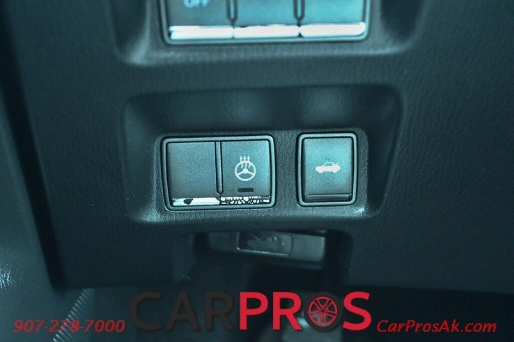 2012 INFINITI M37 X - 3.7L V6 - All Wheel Drive - Leather Power Heated Seats - Heated Steering Wheel - Navigation - Keyless Entry & Start - Sunroof - Block Heater Anchorage AK