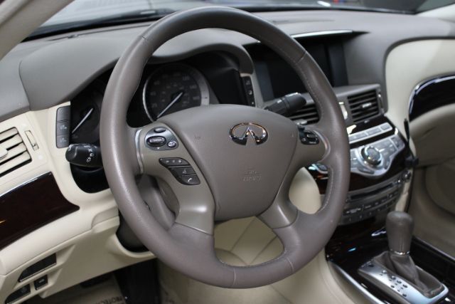 2012 INFINITI M56 Luxury Chantilly VA