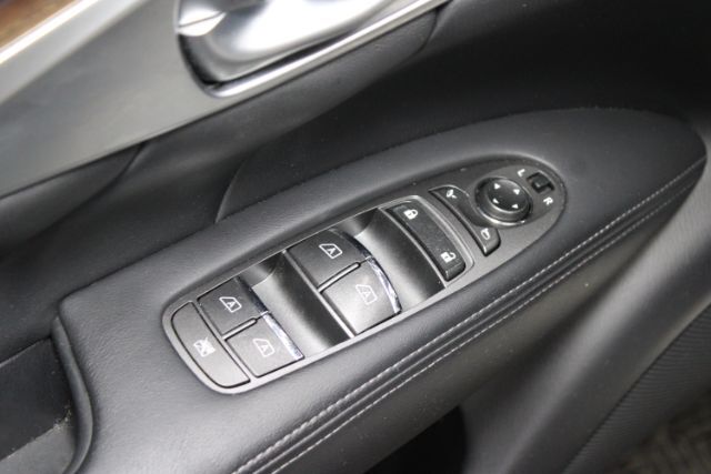 2012 INFINITI M56x Luxury Chantilly VA