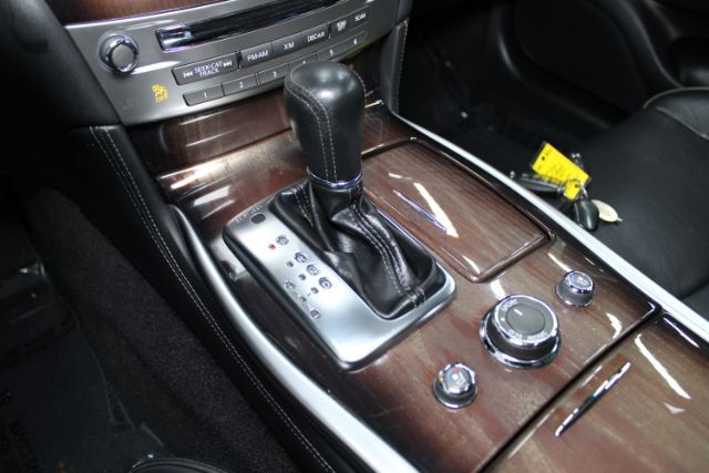 2012 INFINITI M56x Luxury Chantilly VA