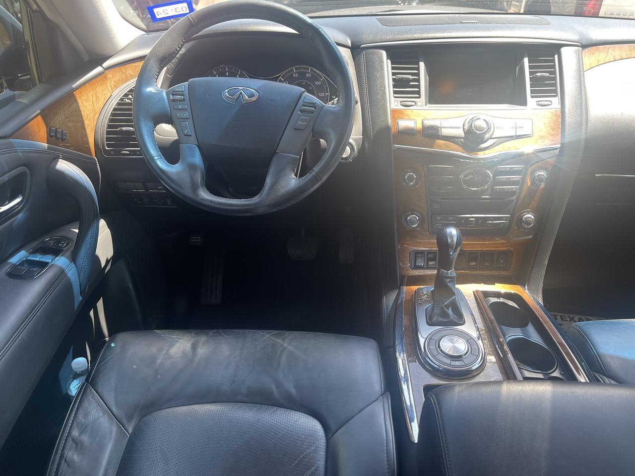 2012 Infiniti QX56 Base photo 5