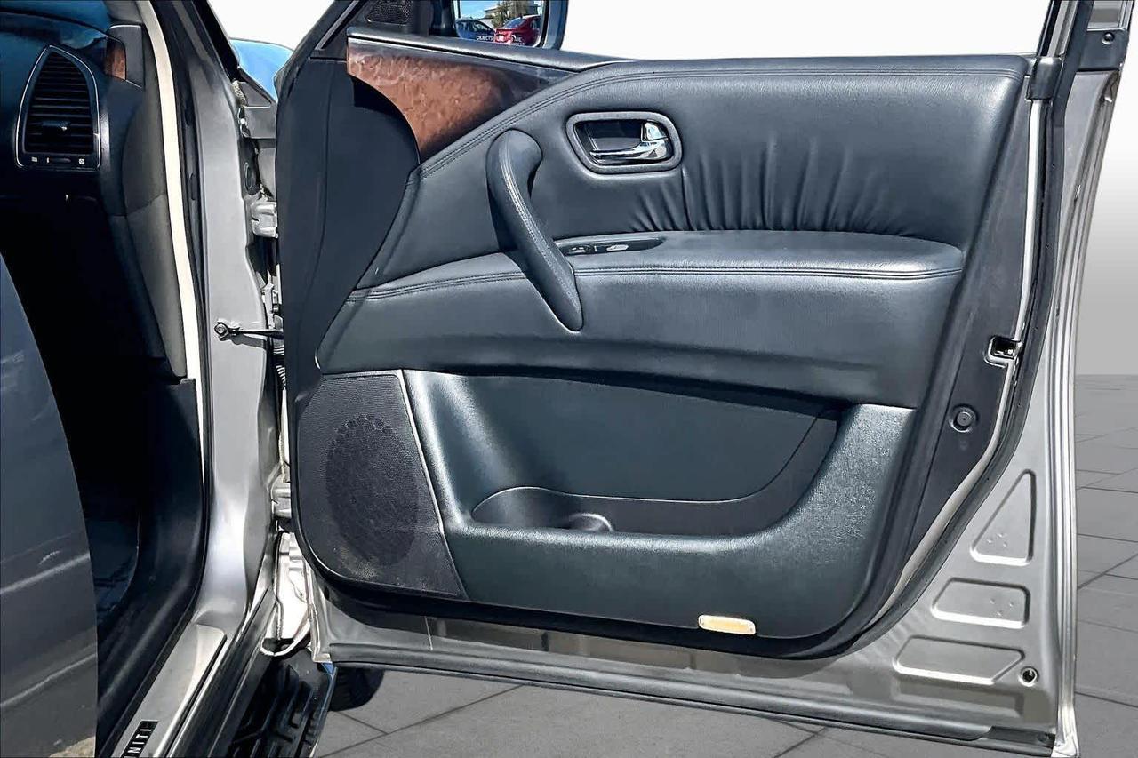 2012 INFINITI QX56 7-passenger Folsom CA