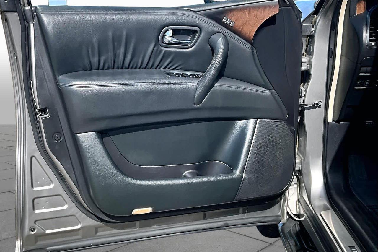 2012 INFINITI QX56 7-passenger Folsom CA