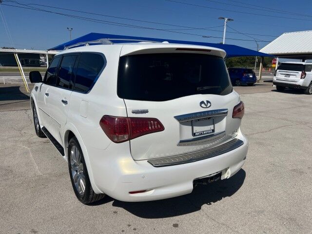 2012 INFINITI QX56 7-passenger