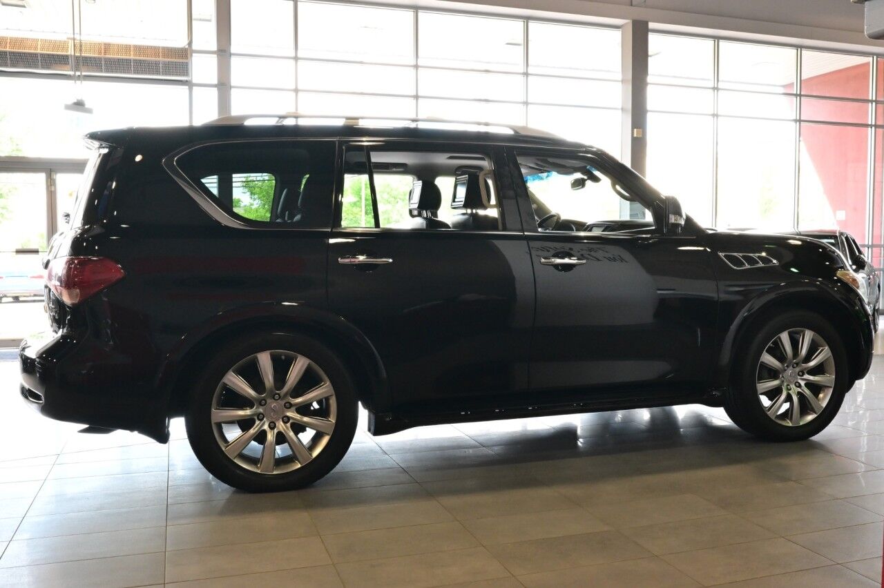 2012 INFINITI QX56 8-passenger, 22'' Wheels, Technology, Deluxe Touring, and Theater Pkg Springfield NJ