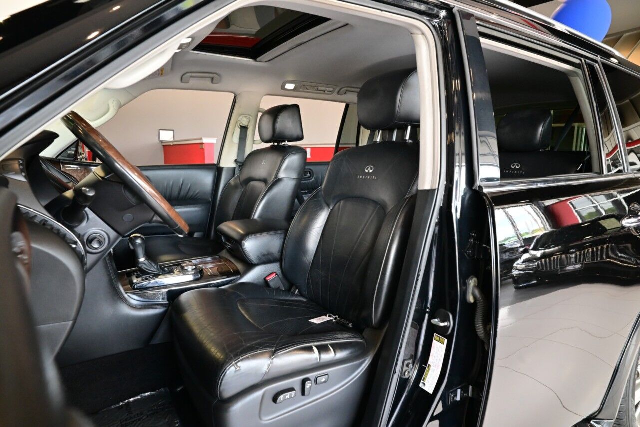 2012 INFINITI QX56 8-passenger, 22'' Wheels, Technology, Deluxe Touring, and Theater Pkg Springfield NJ