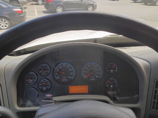 2012 International 4300 6.4 POWER STROKE,ONE OWNE ONE OWNER,LIKE NEW CONDITIONS,6.4 DIESEL Charlotte NC