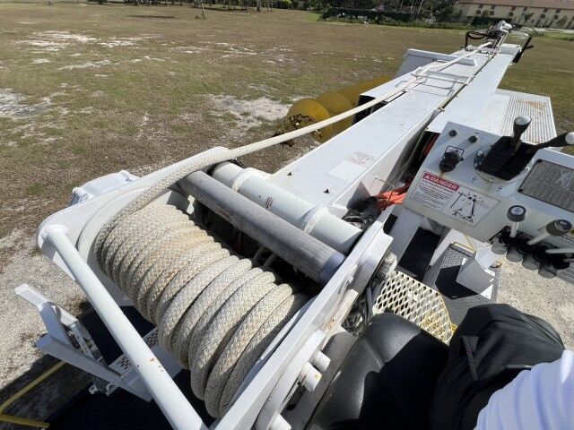 2012 International DuraStar 4300 TEREX Commander C4045 Digger Derrick Utility Truck Homestead FL