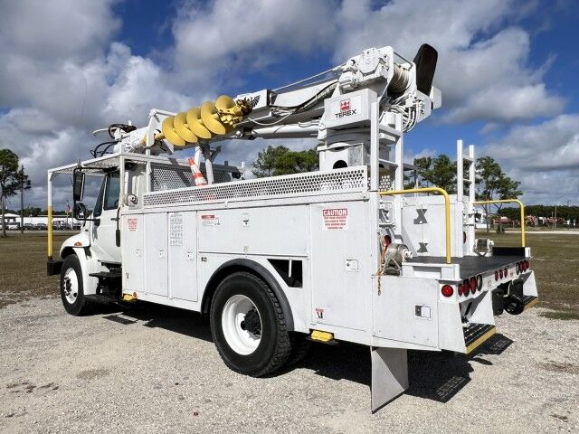 2012 International DuraStar 4300 TEREX Commander C4045 Digger Derrick Utility Truck Homestead FL