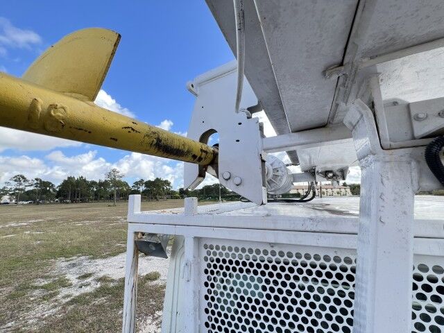 2012 International DuraStar 4300 TEREX Commander C4045 Digger Derrick Utility Truck Homestead FL