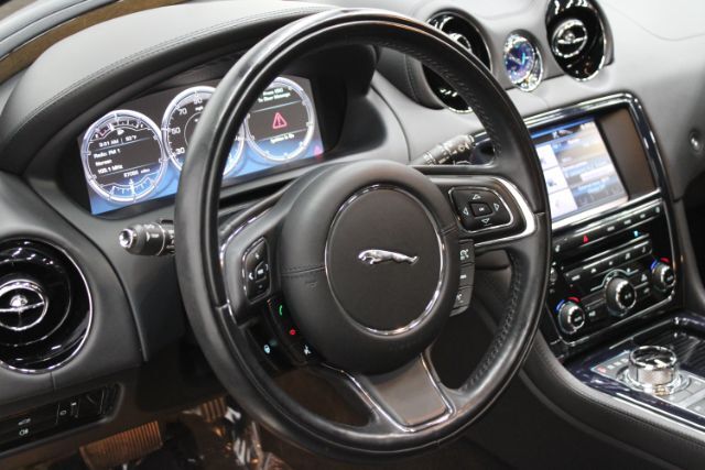 2012 Jaguar XJ Supercharged Chantilly VA