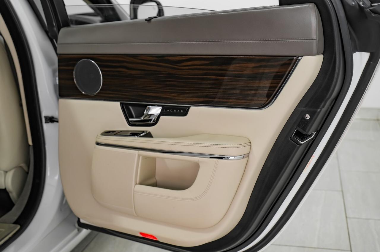 2012 Jaguar XJL BLIND SPOT ASSIST NAVIGATION PANORAMA LEATHER HEATED SEATS REAR Carrollton TX