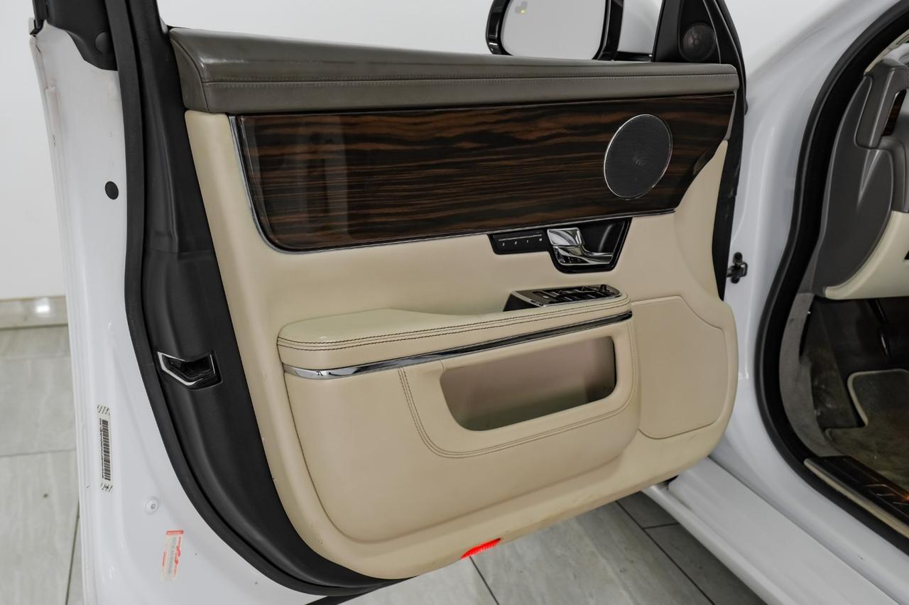 2012 Jaguar XJL BLIND SPOT ASSIST NAVIGATION PANORAMA LEATHER HEATED SEATS REAR Carrollton TX