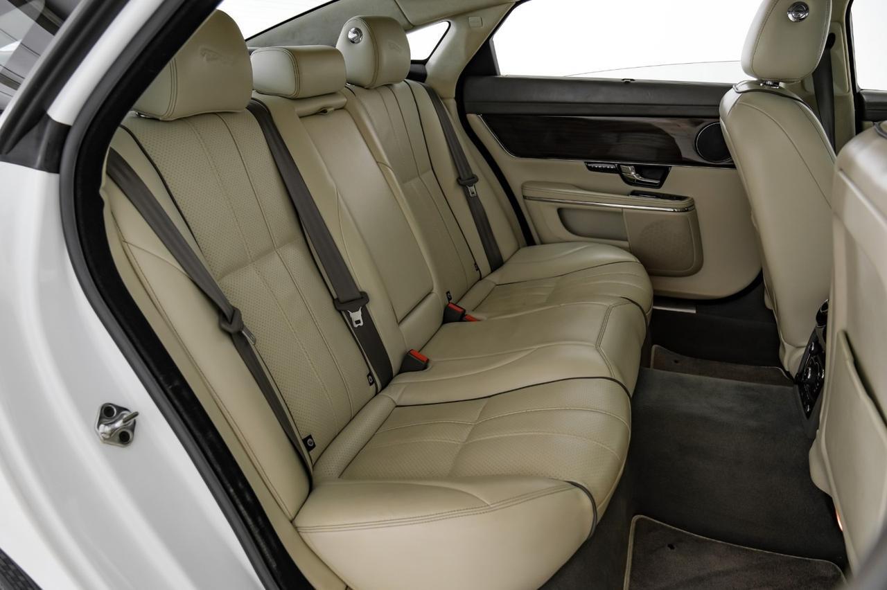 2012 Jaguar XJL BLIND SPOT ASSIST NAVIGATION PANORAMA LEATHER HEATED SEATS REAR Carrollton TX