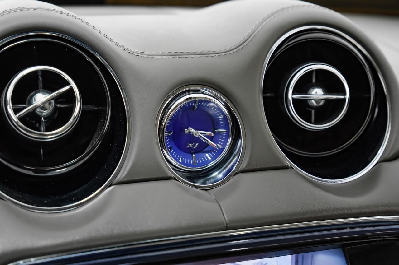 2012 Jaguar XJL BLIND SPOT ASSIST NAVIGATION PANORAMA LEATHER HEATED SEATS REAR Carrollton TX