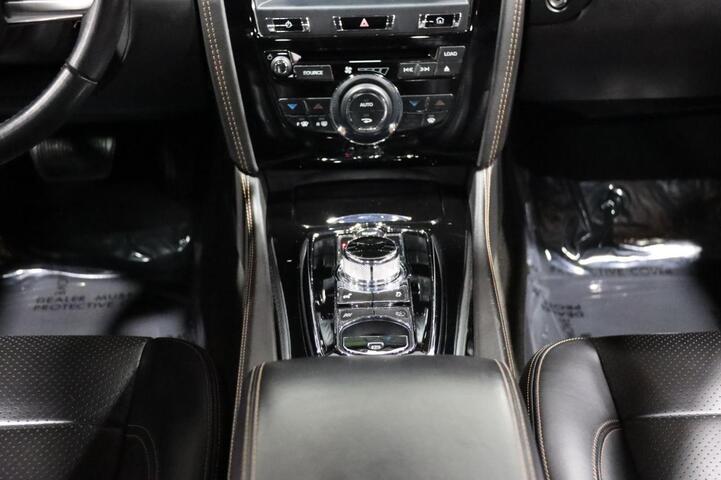 2012 Jaguar XK 2dr Coupe Chicago IL