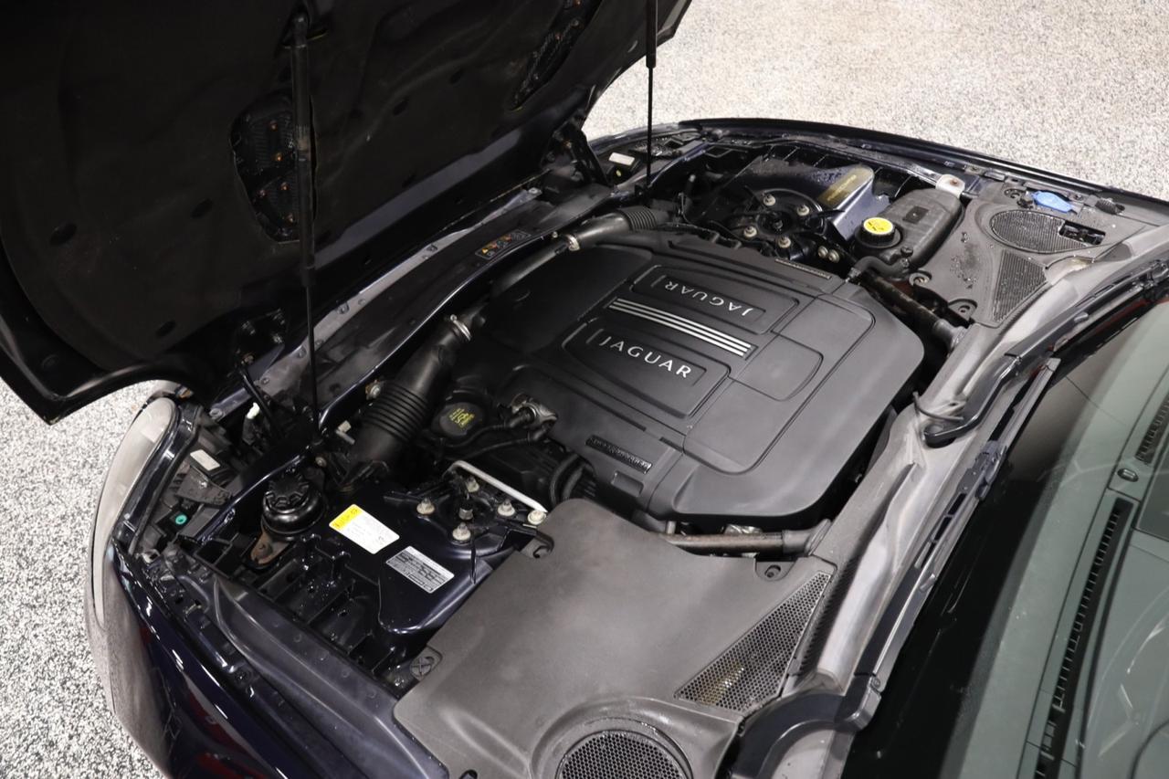 2012 Jaguar XKR 2dr Convertible Skokie IL