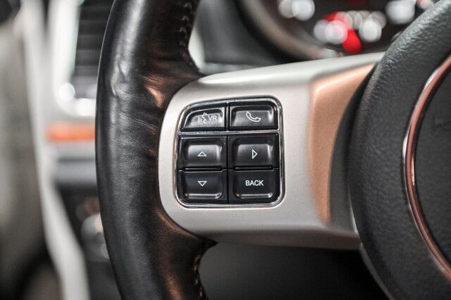 2012 Jeep Grand Cherokee 4WD Overland 4dr SUV Chicago IL