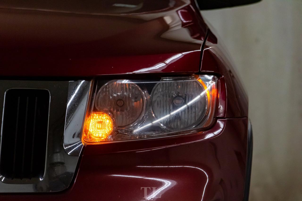 2012 Jeep Grand Cherokee 4x4 Laredo Leather Roof Nav BCam Red Deer AB