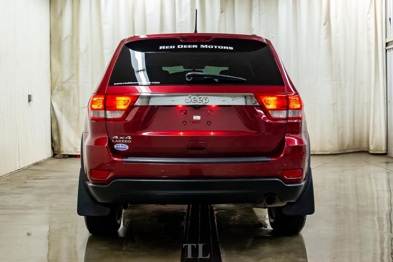 2012 Jeep Grand Cherokee 4x4 Laredo Leather Roof Nav BCam Red Deer AB