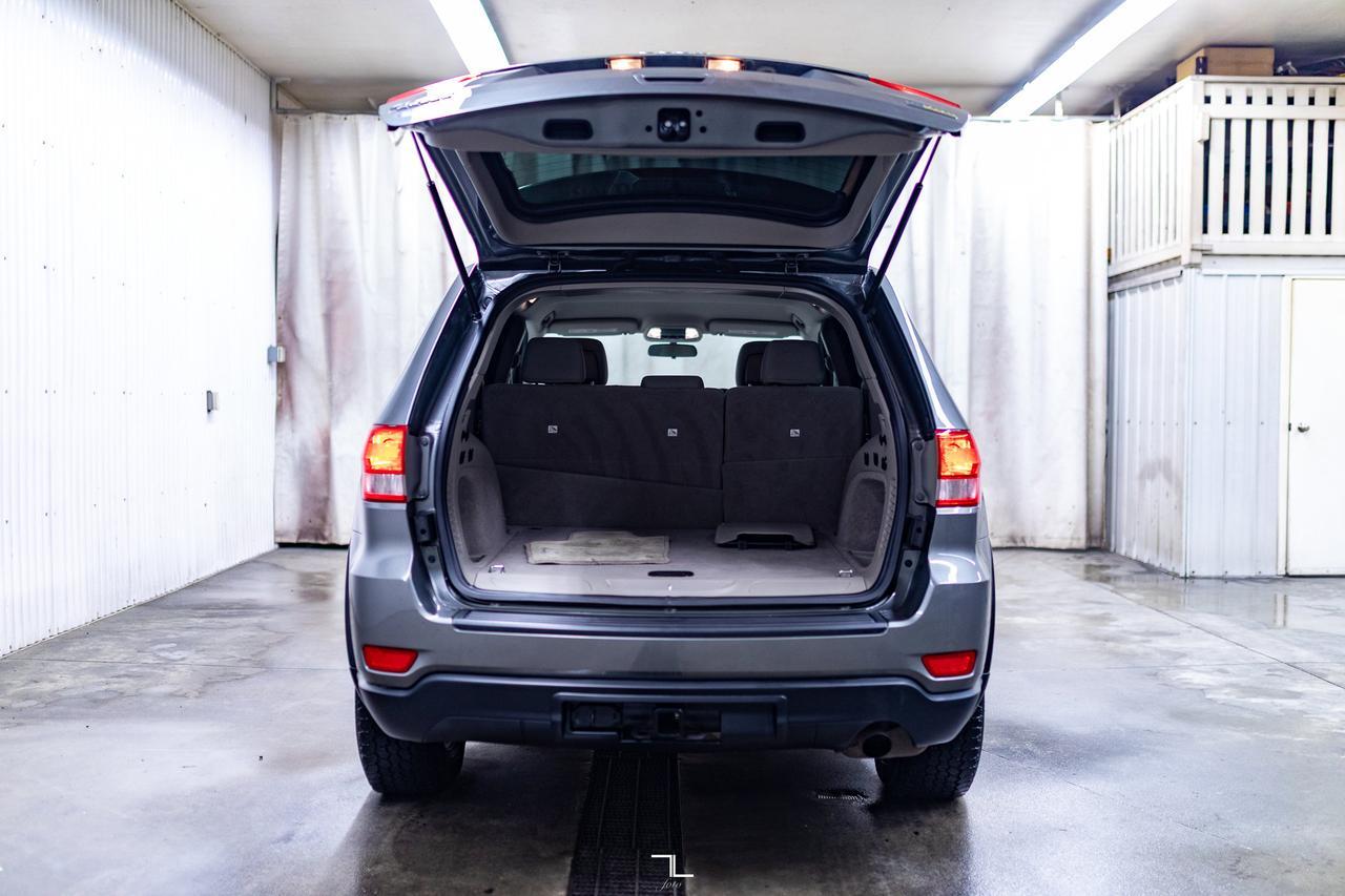 2012 Jeep Grand Cherokee 4x4 Laredo PSeat Red Deer AB