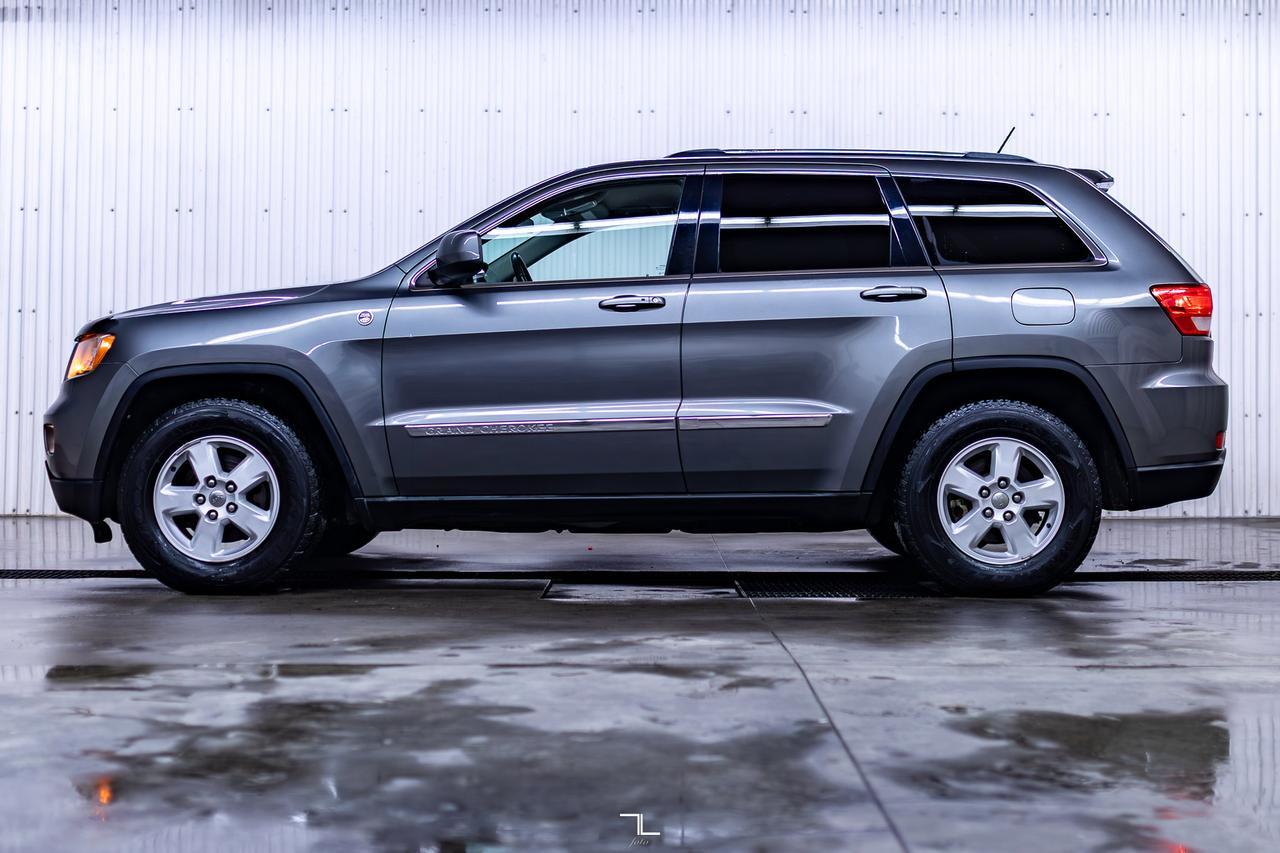 2012 Jeep Grand Cherokee 4x4 Laredo PSeat Red Deer AB