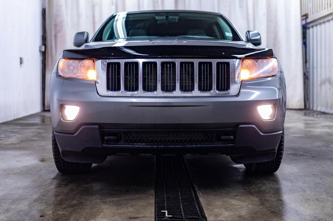 2012 Jeep Grand Cherokee 4x4 Laredo PSeat Red Deer AB
