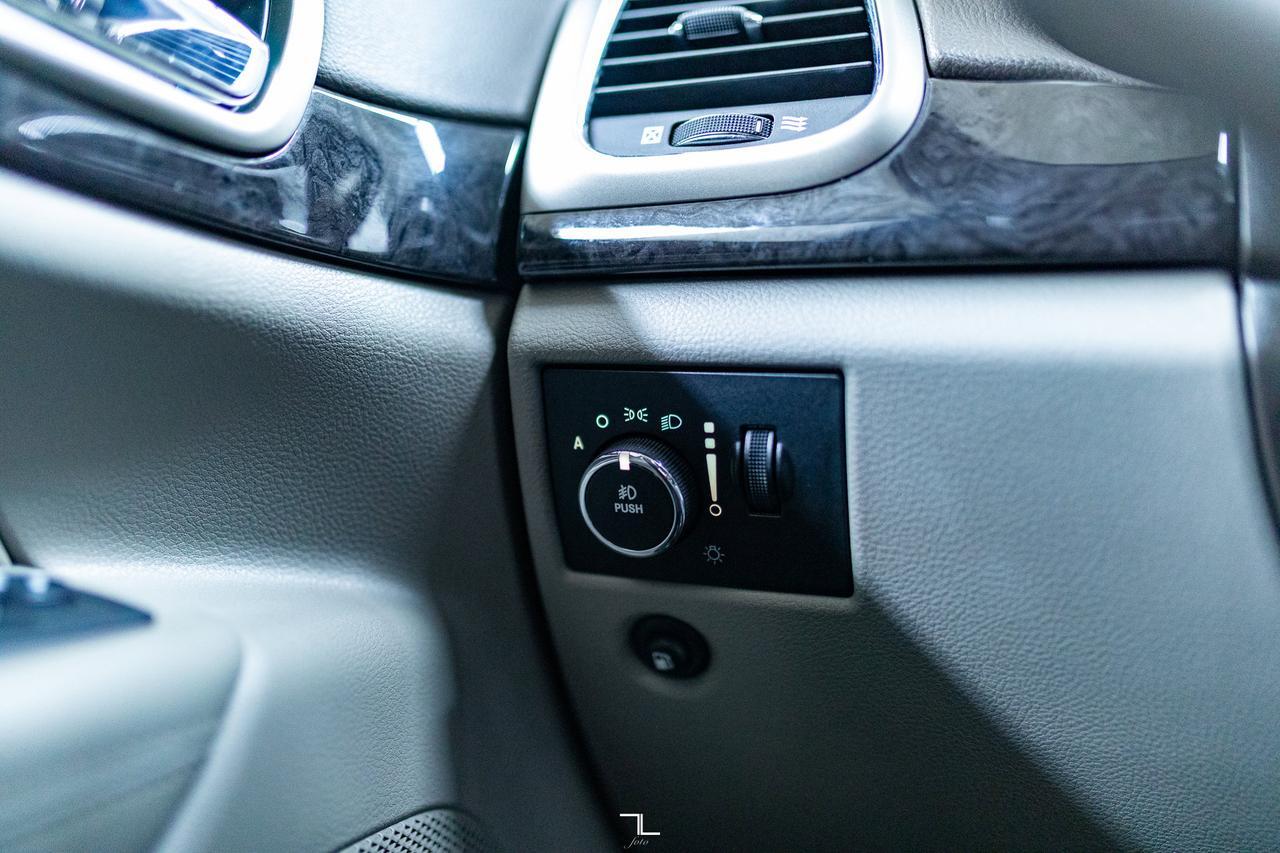 2012 Jeep Grand Cherokee 4x4 Laredo PSeat Red Deer AB